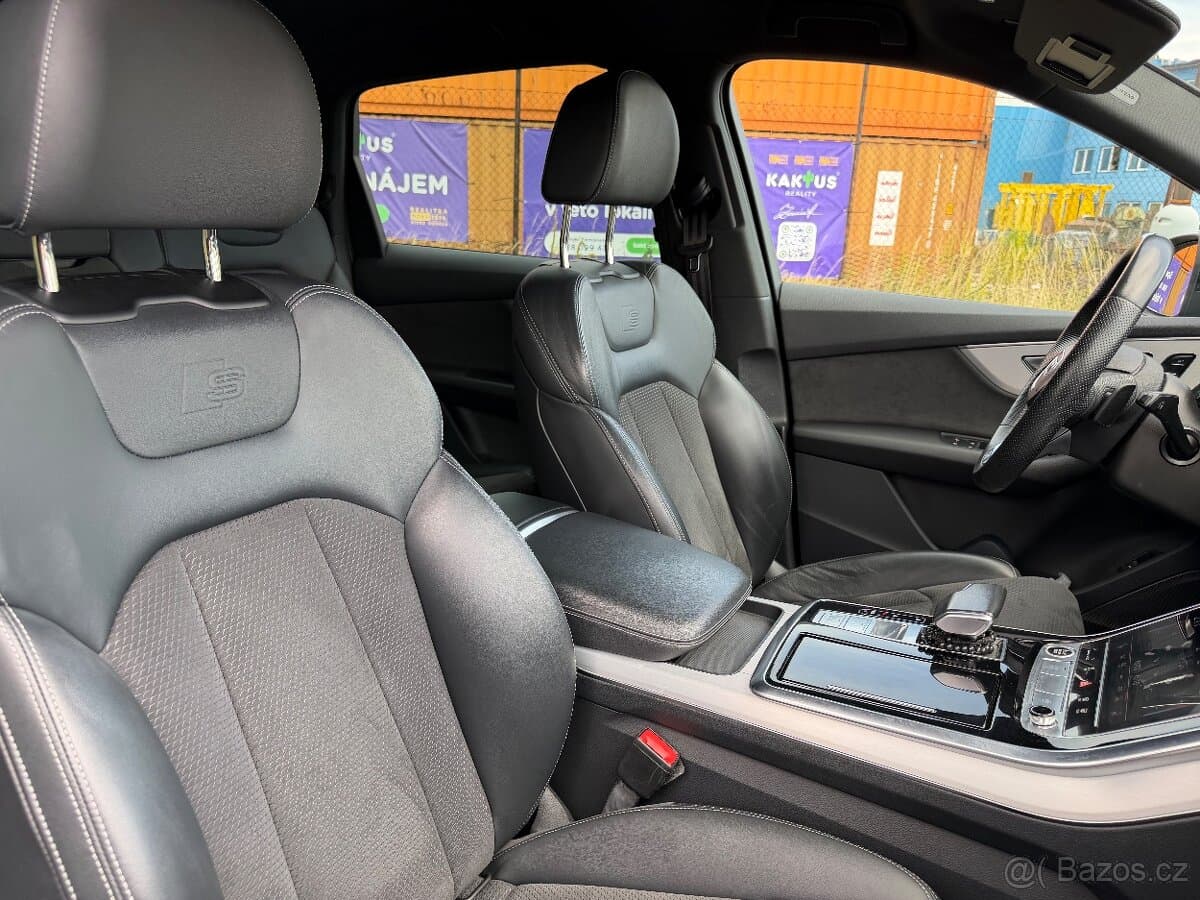 2022 Audi Q7 - 10