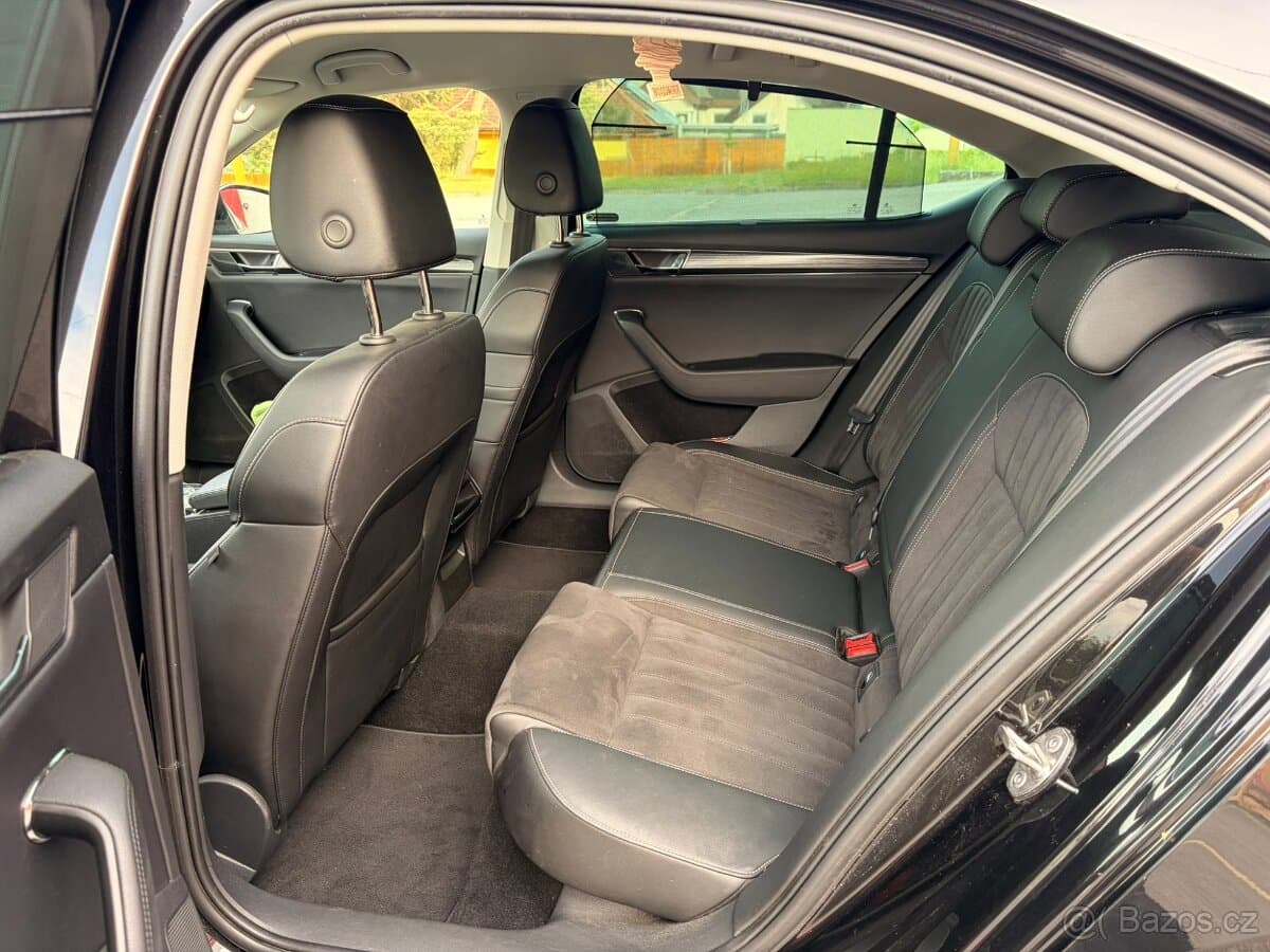 2023 Škoda SUPERB - 10