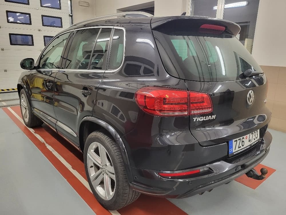 2015 Volkswagen TIGUAN - 10