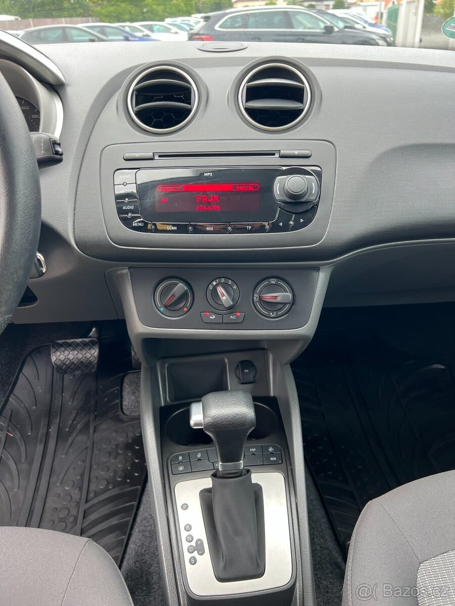 2011 Seat IBIZA - 10