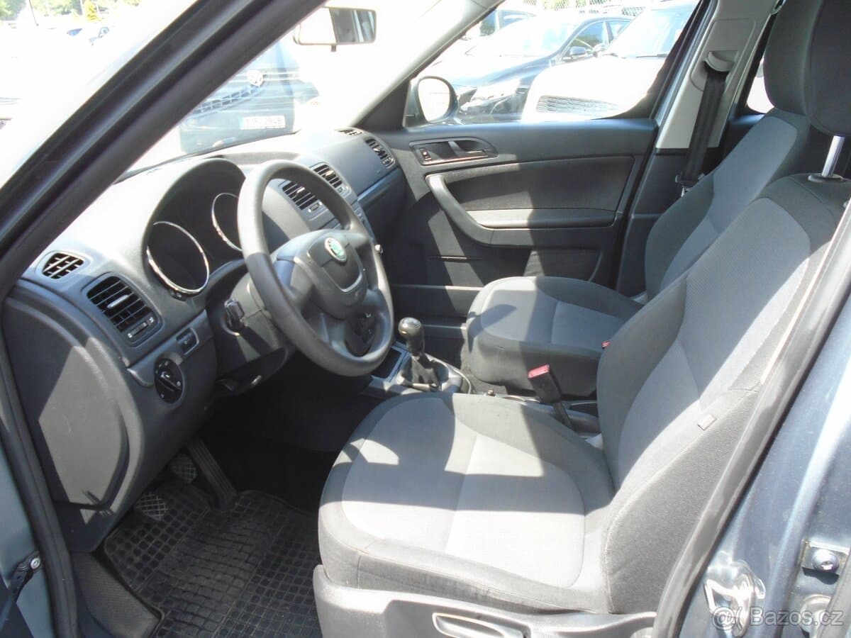 2015 Škoda YETI - 10