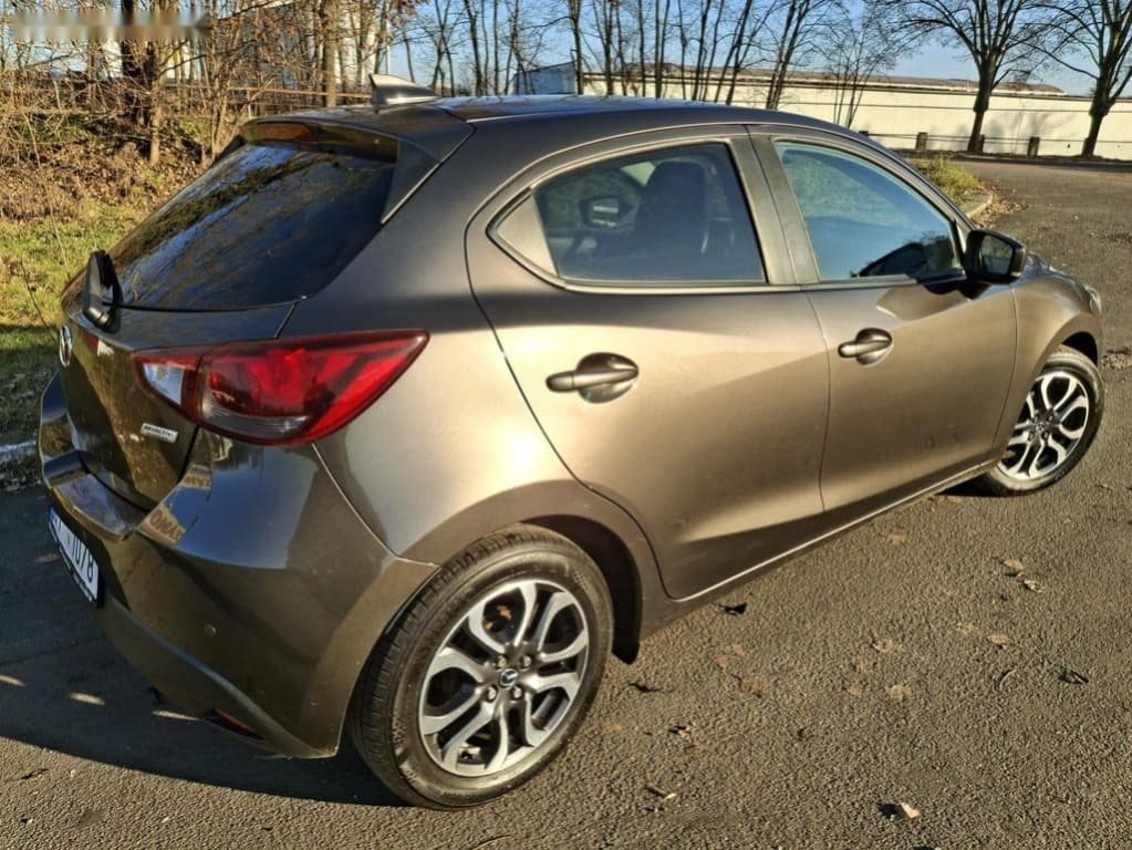 2016 Mazda 2 - 10