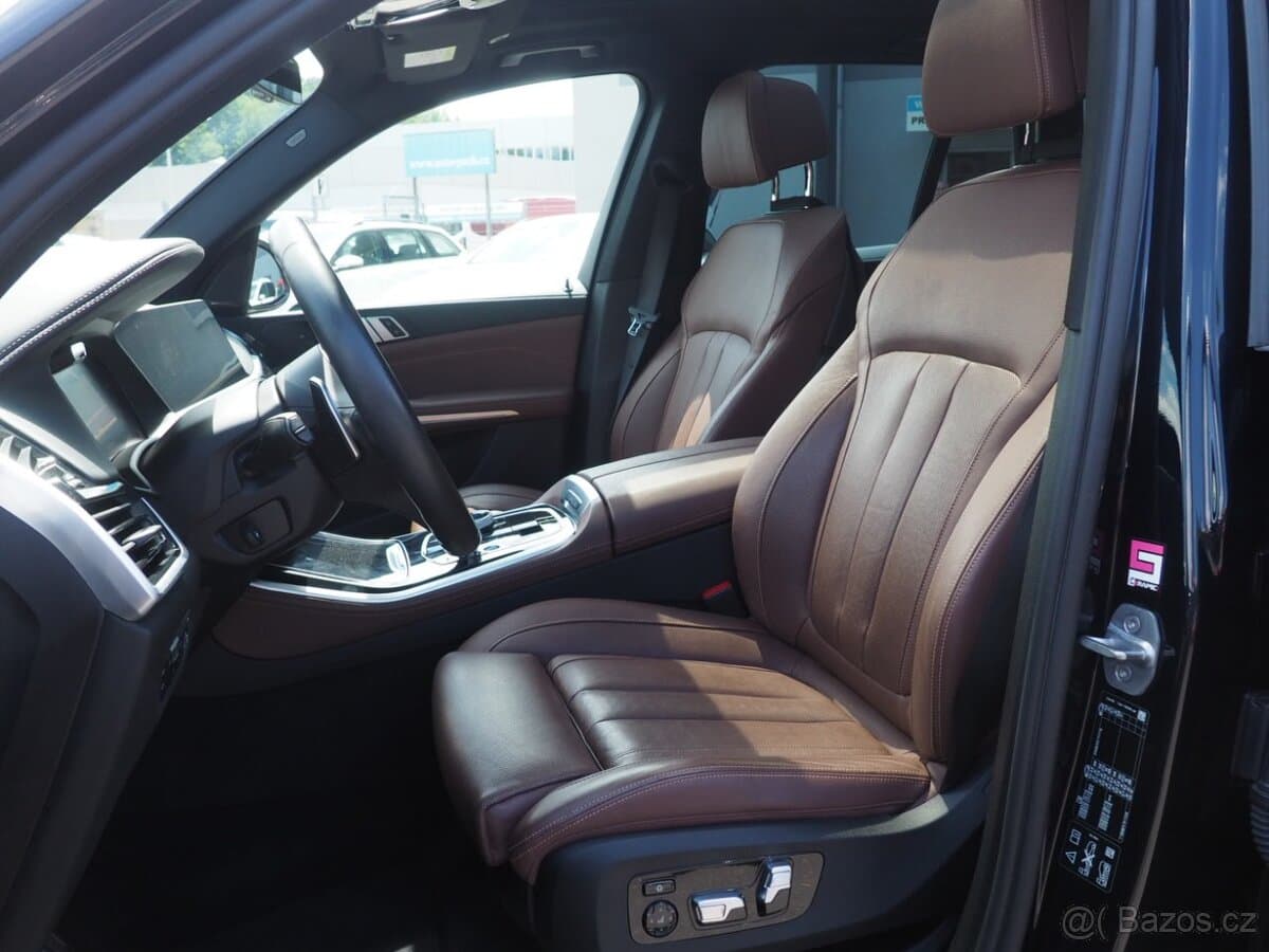 2020 BMW M5 - 10