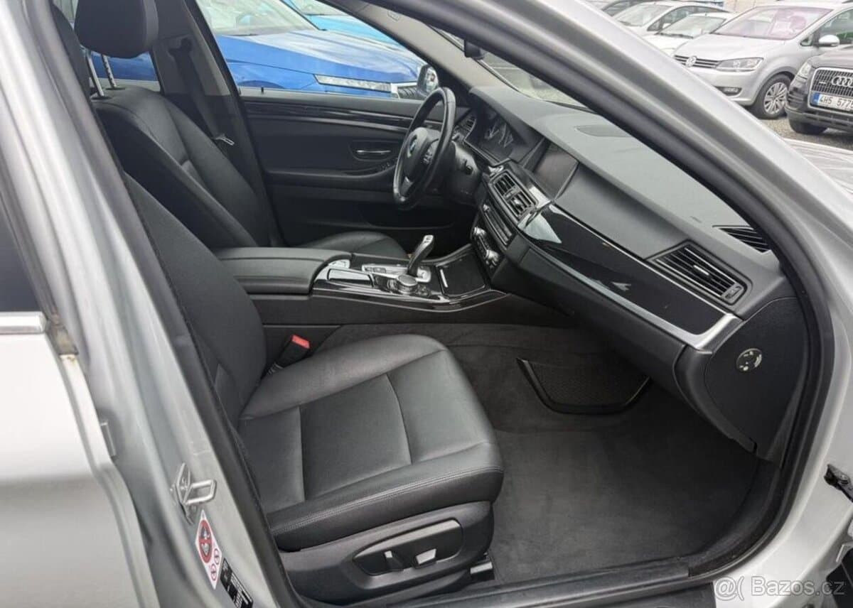 2015 BMW 5-SERIES - 10
