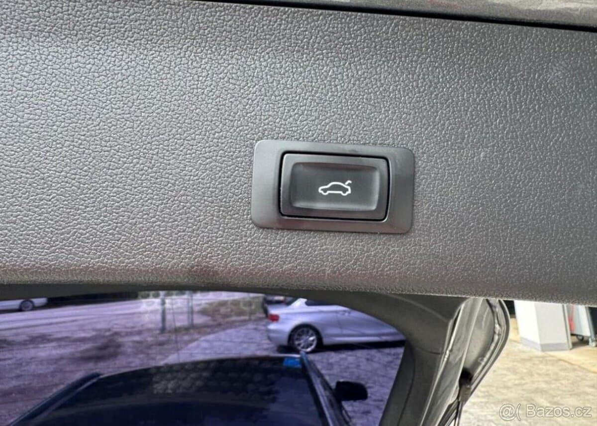 2015 Audi A4 - 10