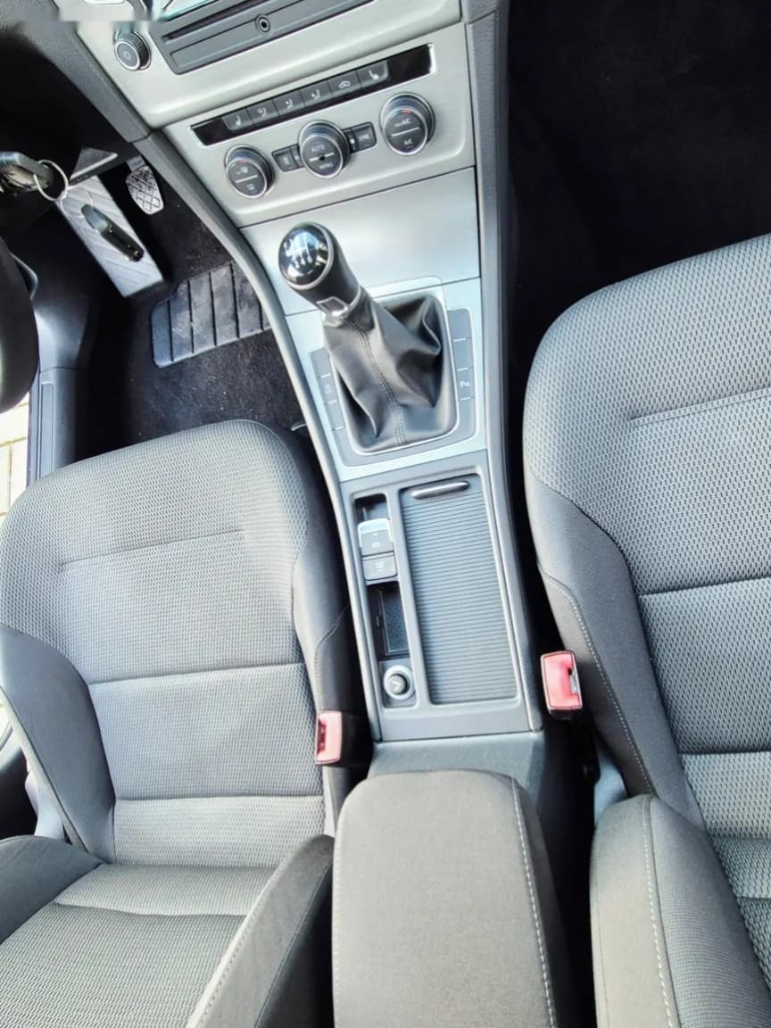 2014 Volkswagen GOLF - 10