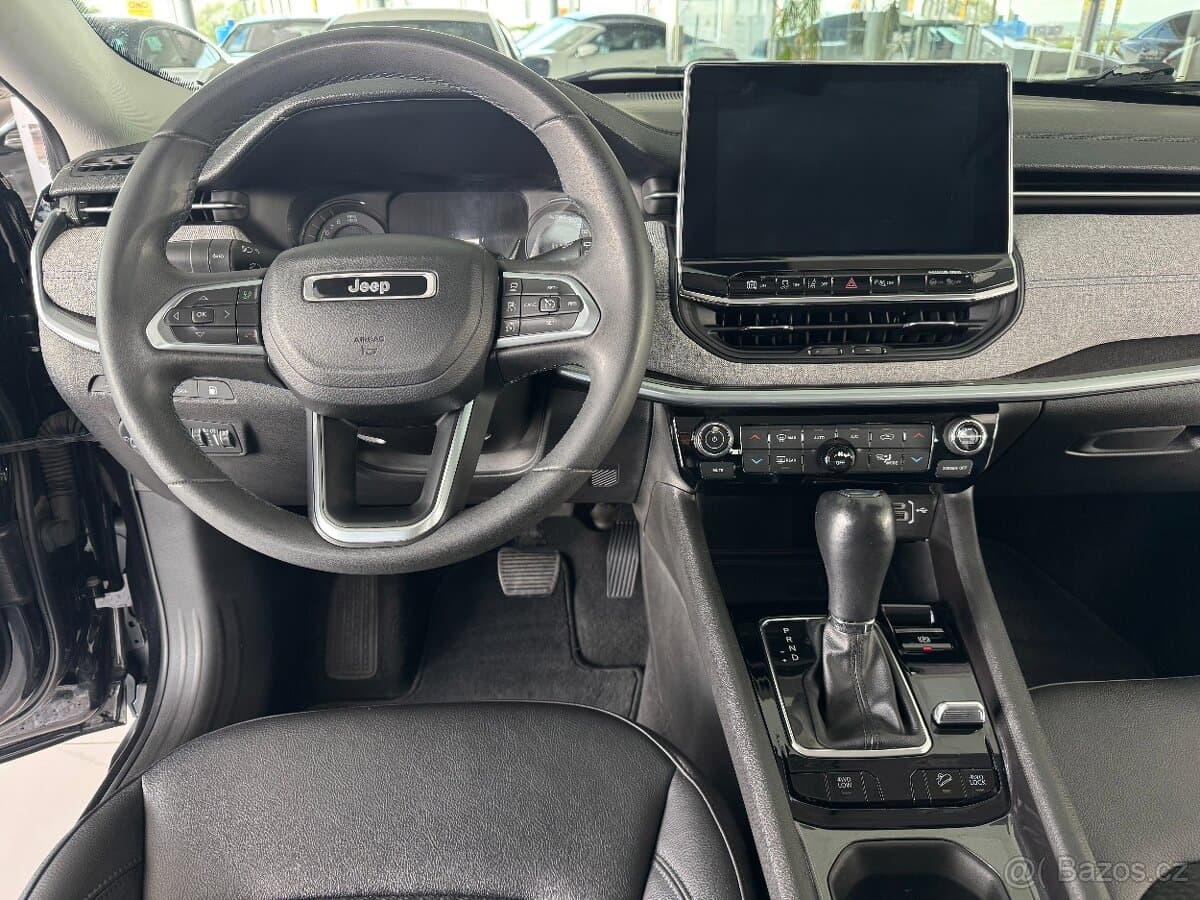 2021 Jeep COMPASS - 10