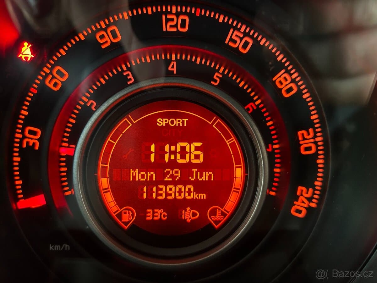 2013 Fiat 500 - 10