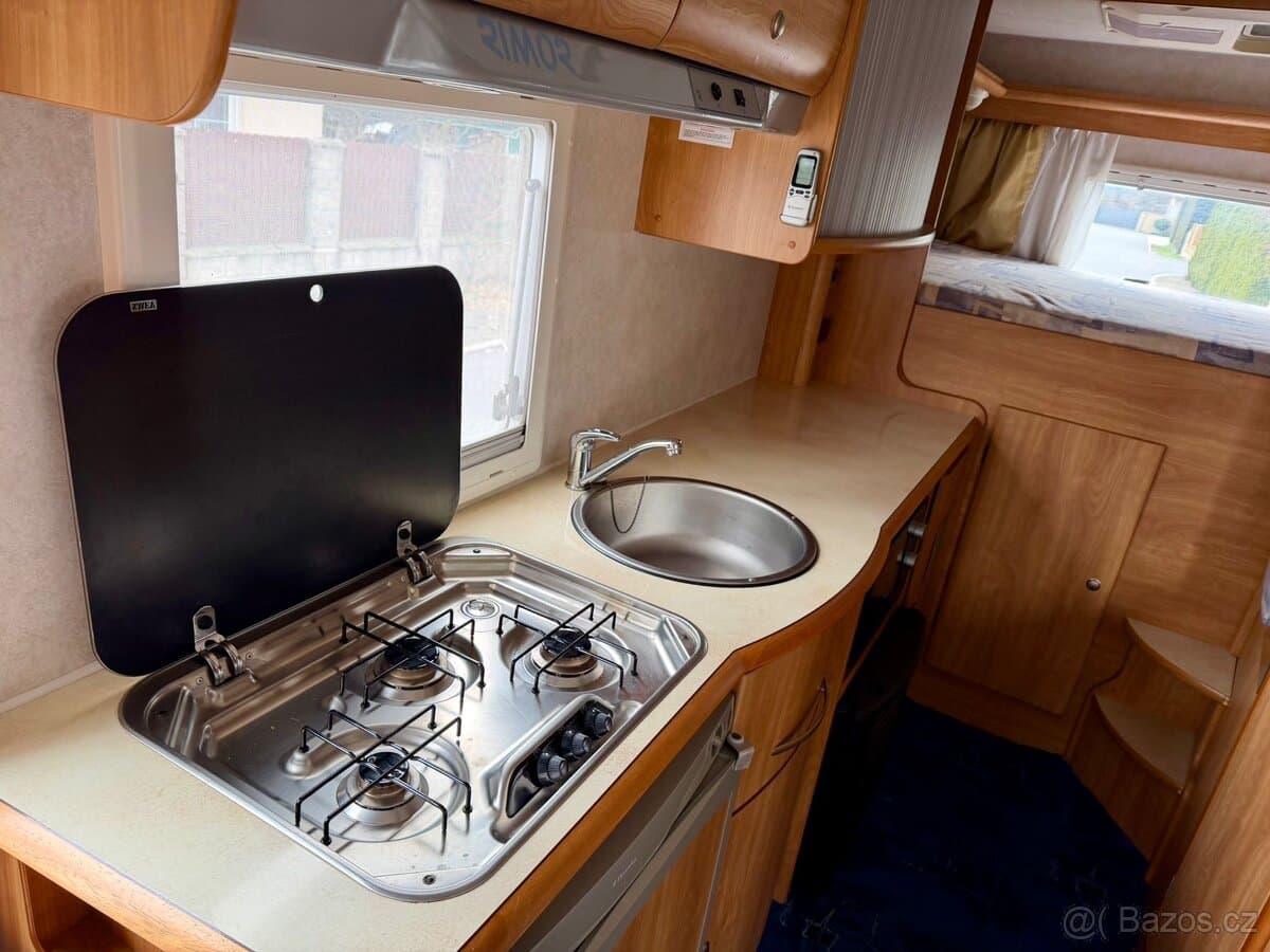 2003 Ford TRANSIT - 10