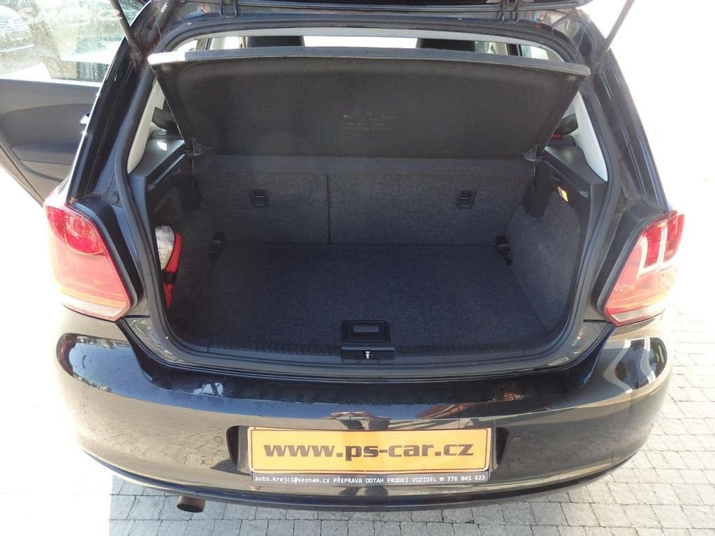 2013 Volkswagen POLO - 10