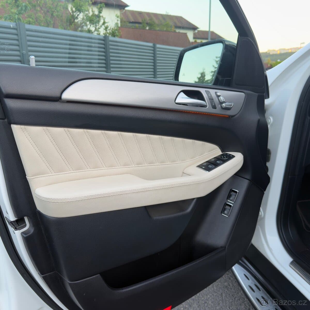 Mercedes-Benz GLE - 10