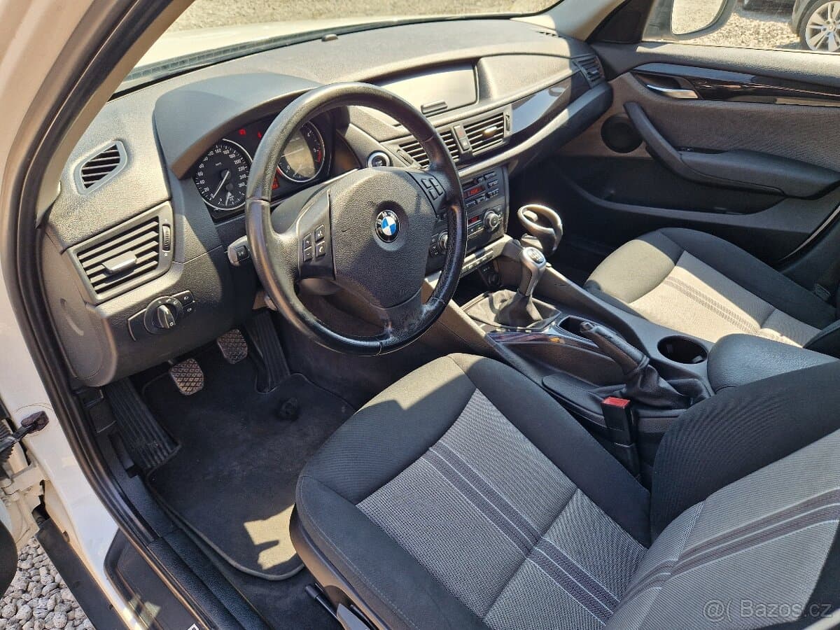 2012 BMW X1 - 10