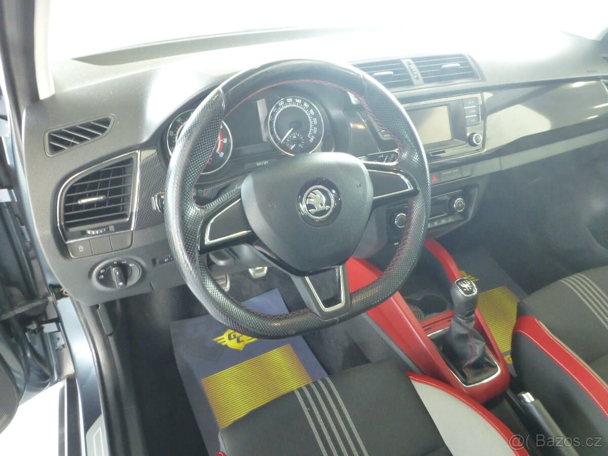 2016 Škoda FABIA - 10