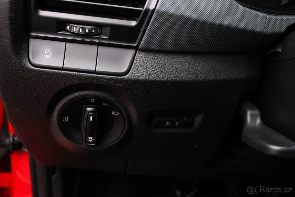2015 Škoda FABIA - 10