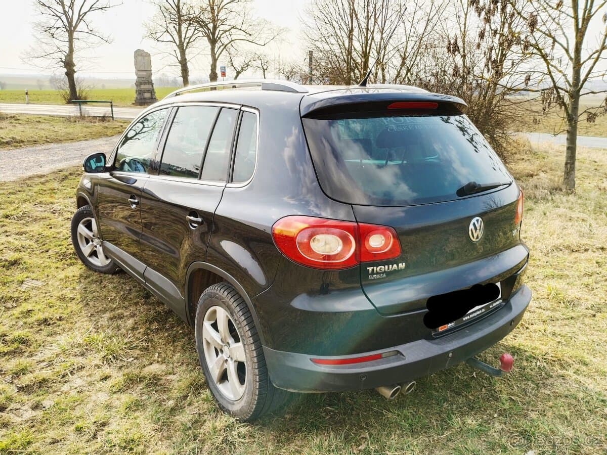 2010 Volkswagen TIGUAN - 10