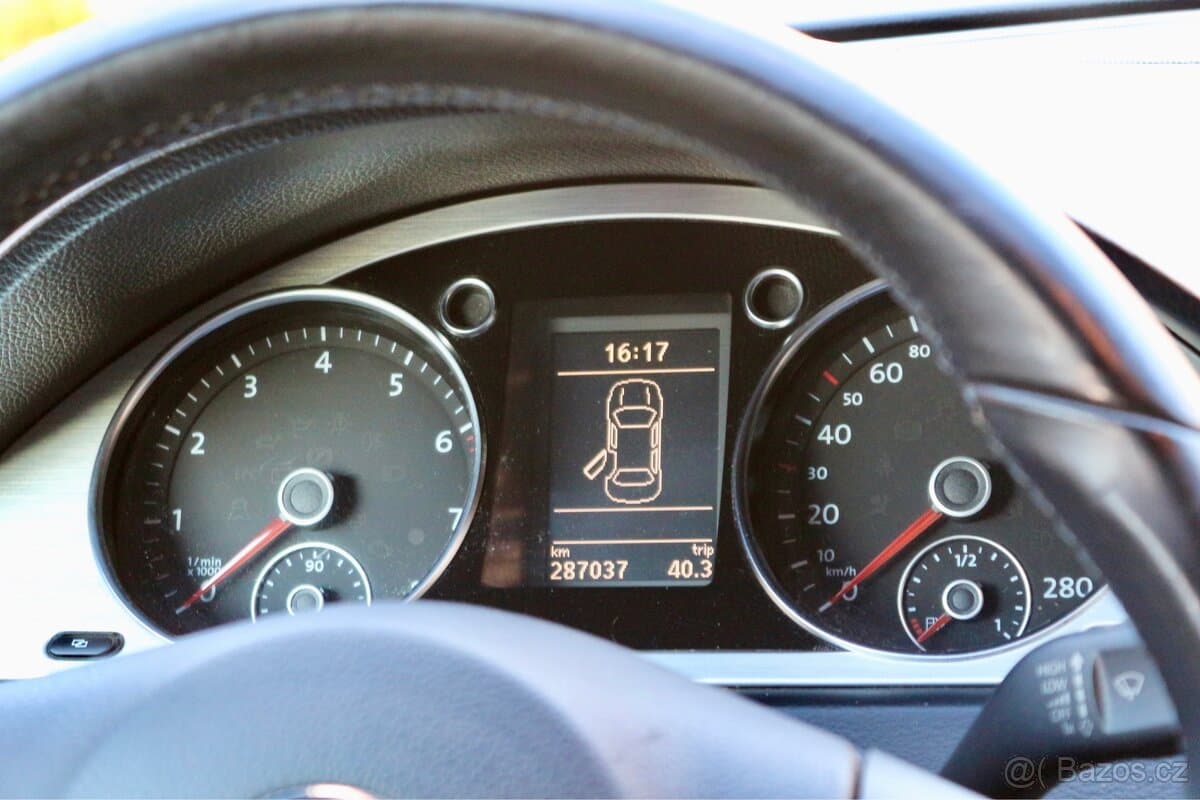 2009 Volkswagen PASSAT CC - 10