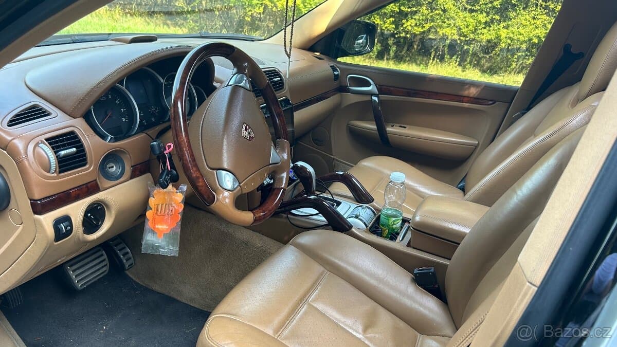 2008 Porsche CAYENNE - 10