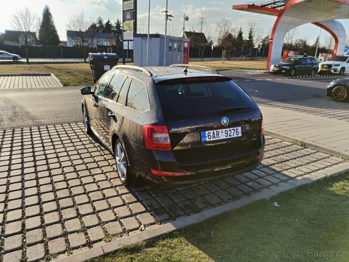 2015 Škoda OCTAVIA - 10