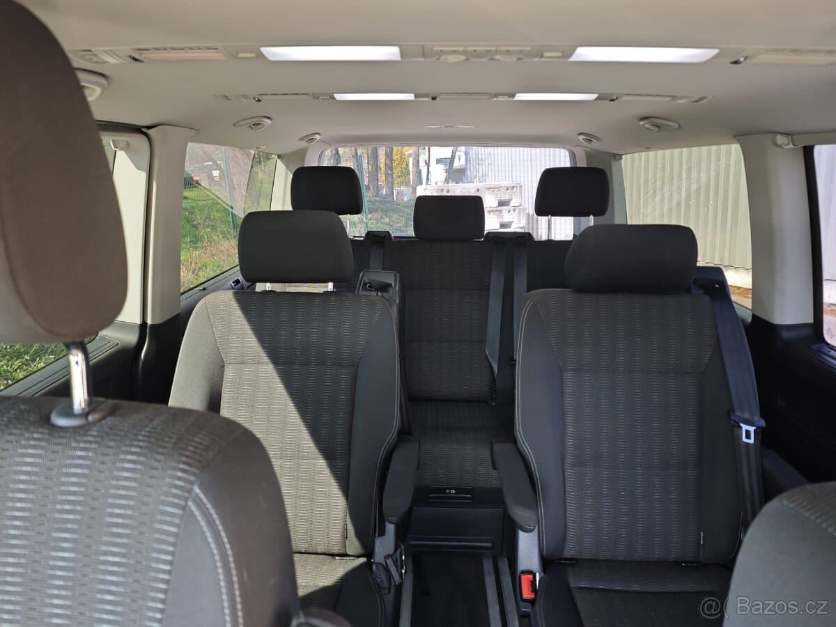 2018 Volkswagen MULTIVAN - 10