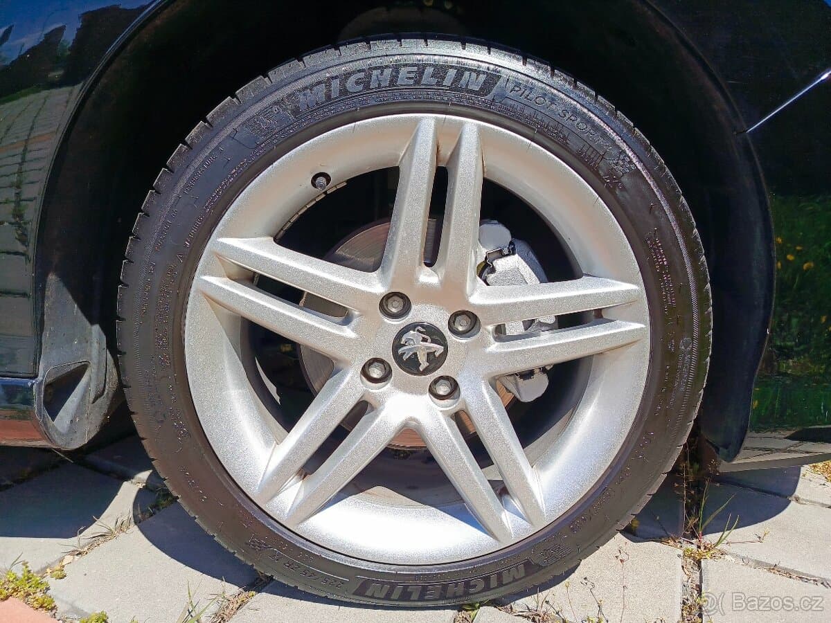 2012 Peugeot 308 - 10
