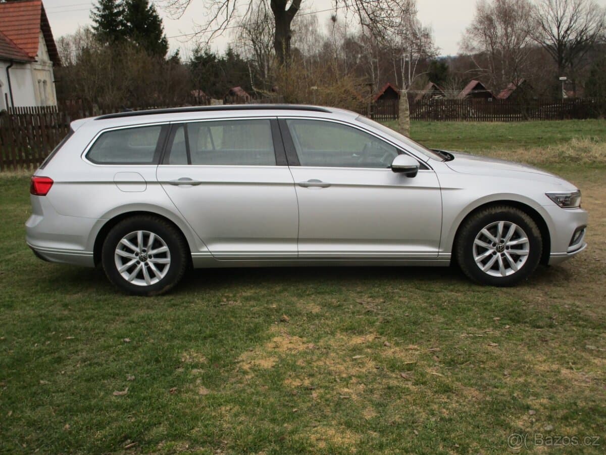 2020 Volkswagen PASSAT - 10