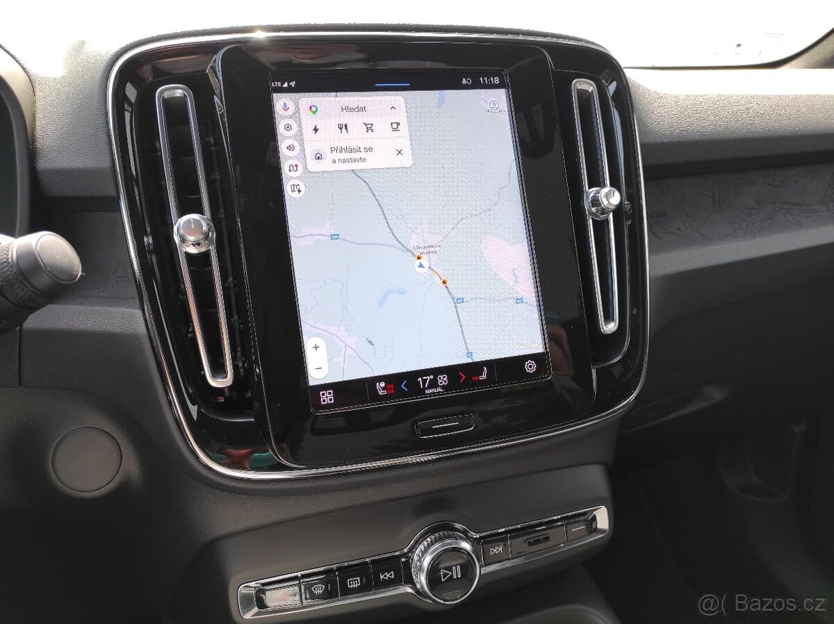 2022 Volvo C40 - 10