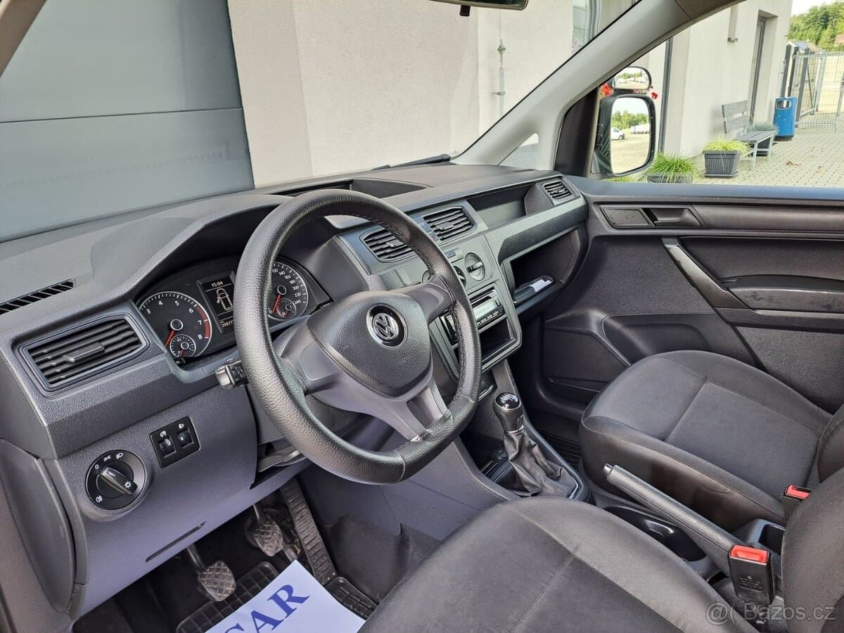 2019 Volkswagen CADDY - 10