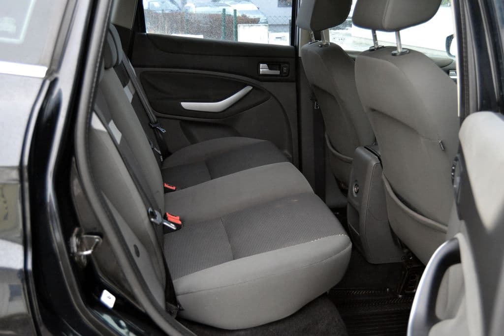2009 Ford KUGA - 10