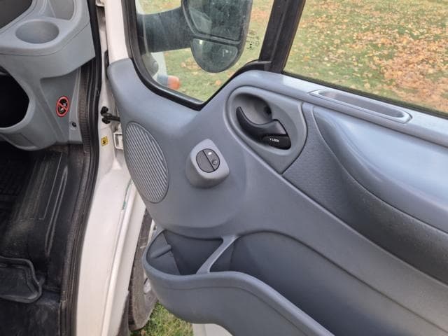 2013 Ford TRANSIT - 10