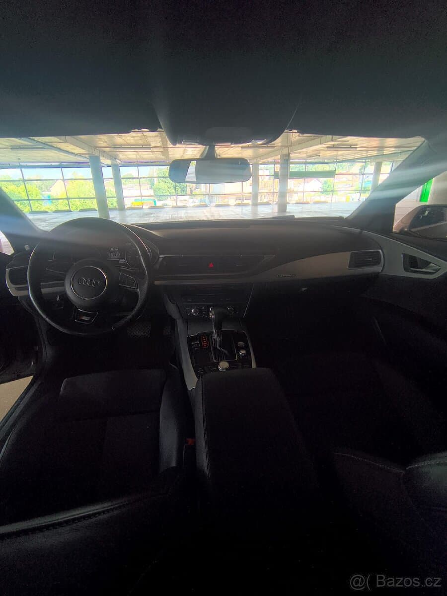 2011 Audi A7 - 10