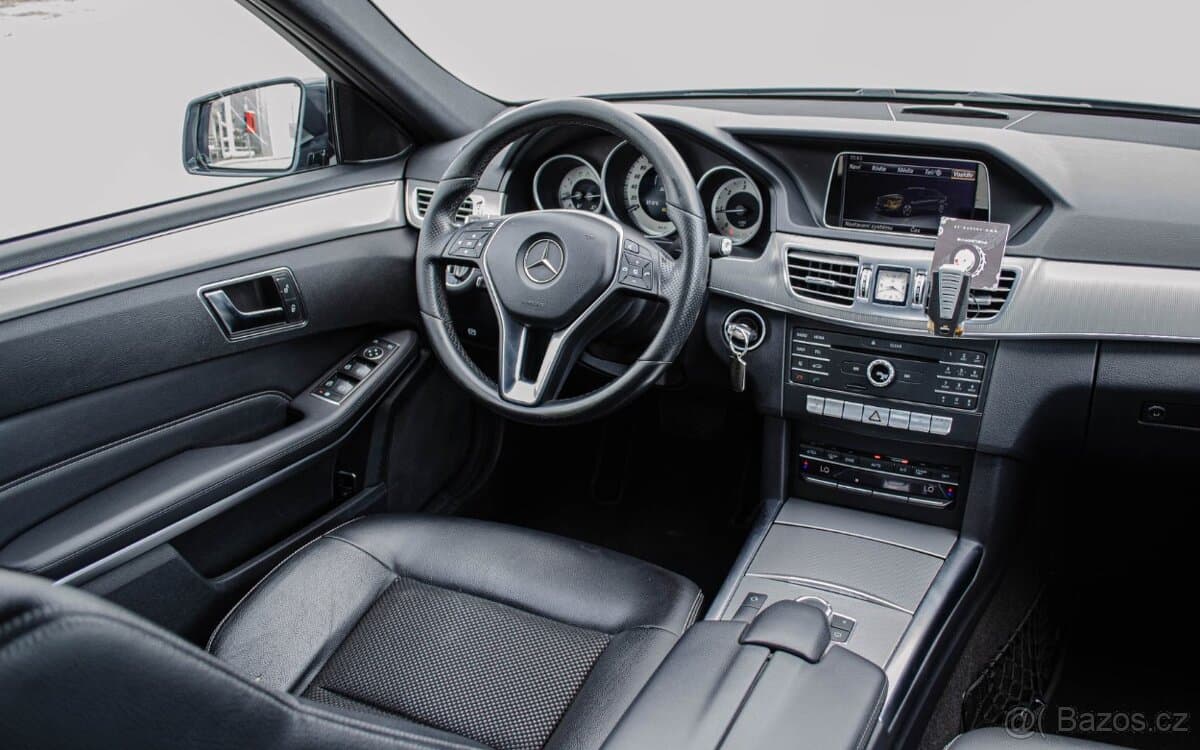 2015 Mercedes-Benz OSTATNÍ - 10
