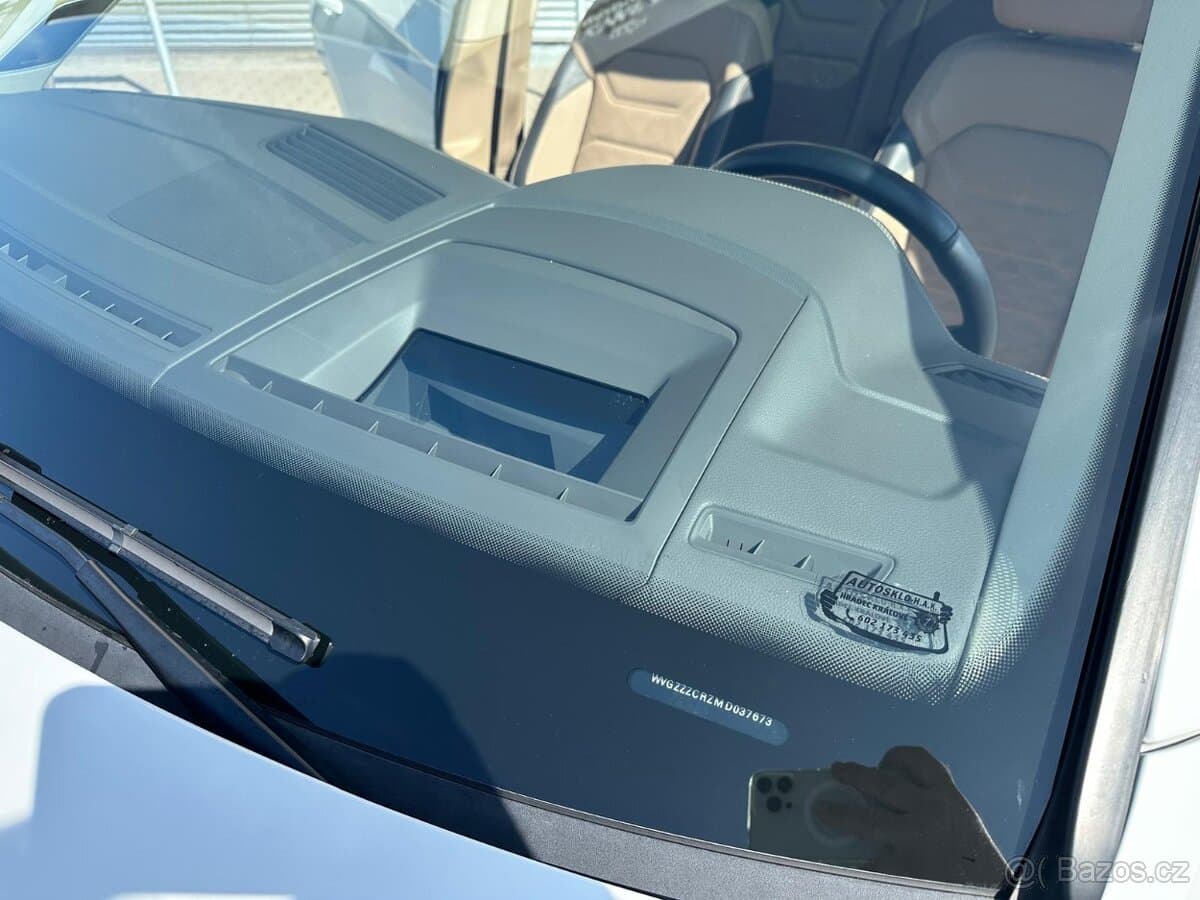 2021 Volkswagen TOUAREG - 10
