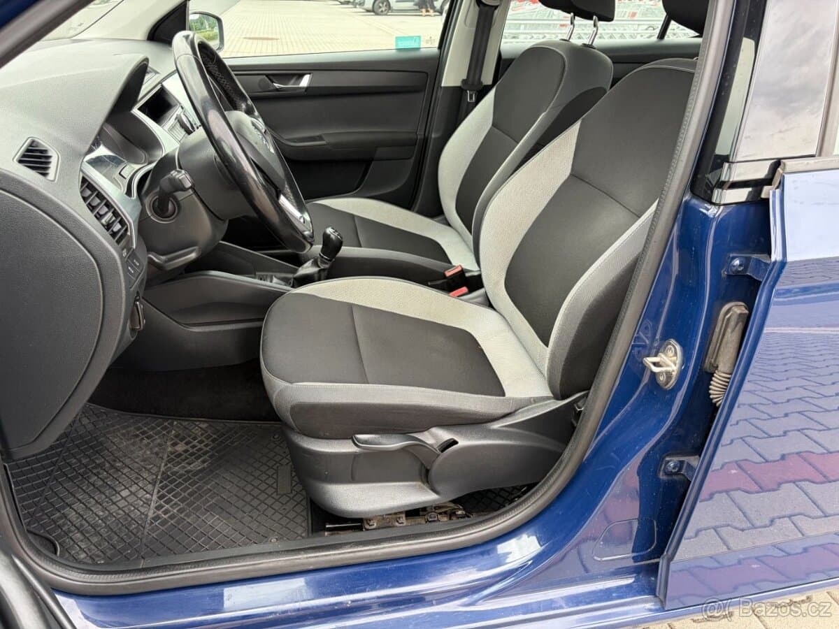 2015 Škoda FABIA - 10