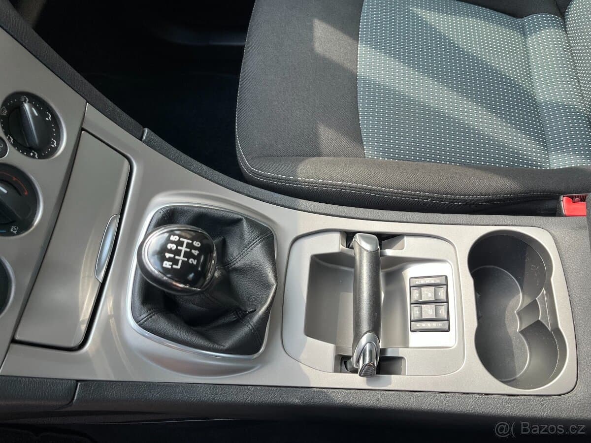2011 Ford GALAXY - 10