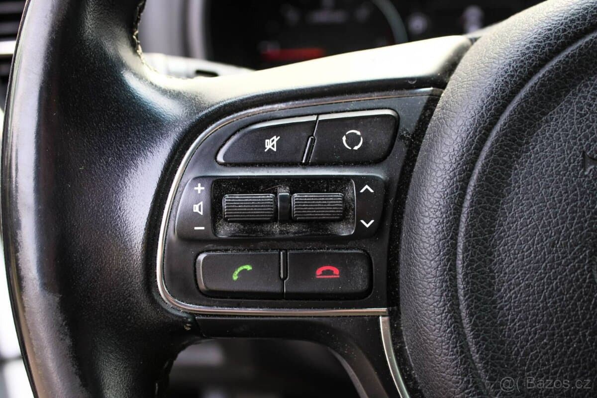 2016 Kia SPORTAGE - 10