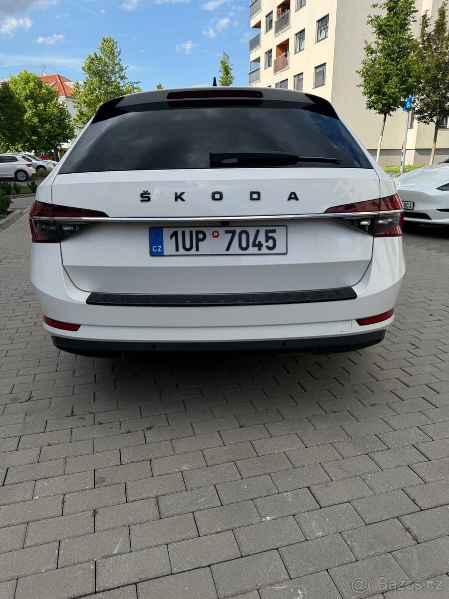2020 Škoda SUPERB - 10