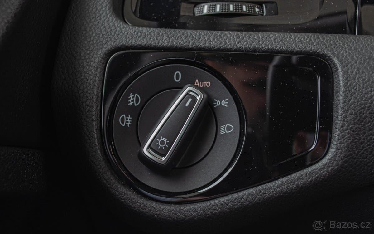 2014 Volkswagen GOLF - 10
