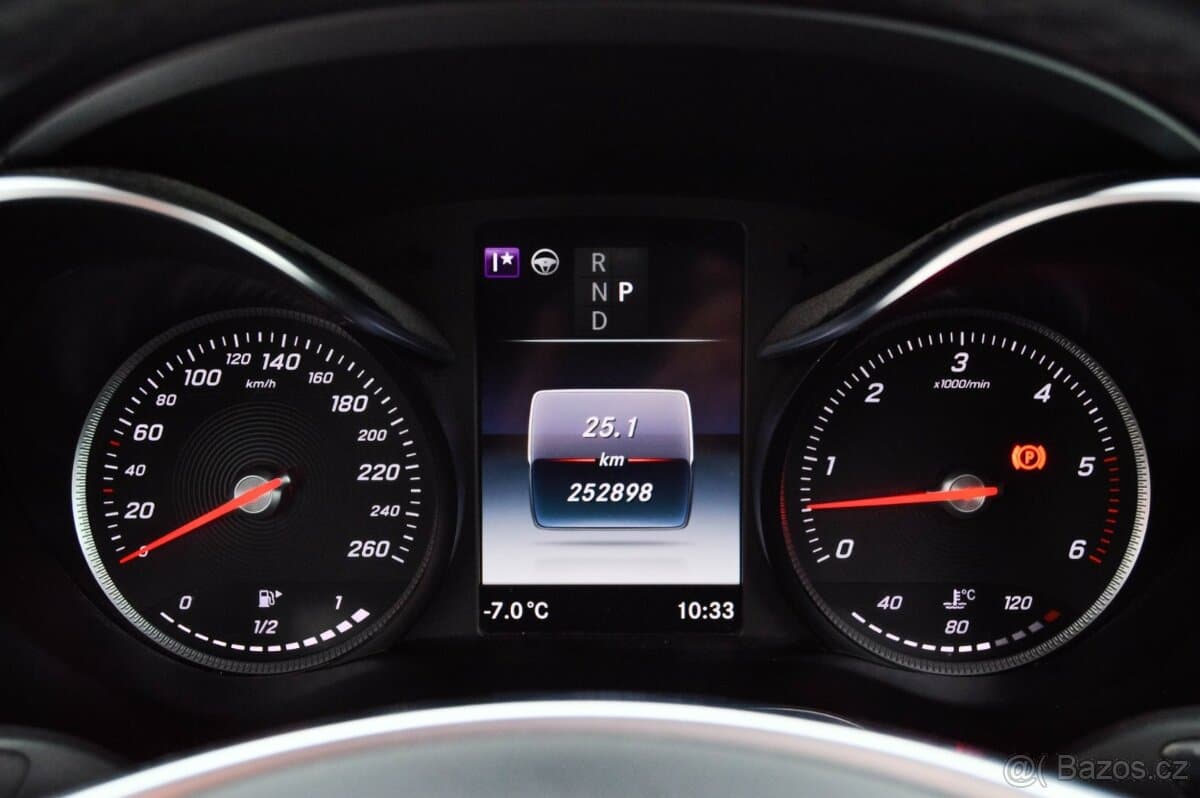 2017 Mercedes-Benz GL - 10
