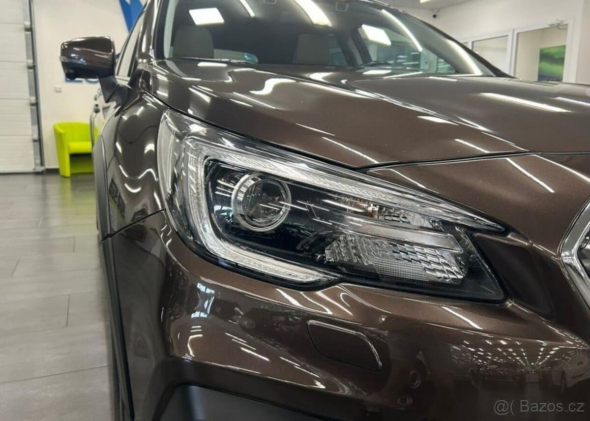 2018 Subaru OUTBACK - 10
