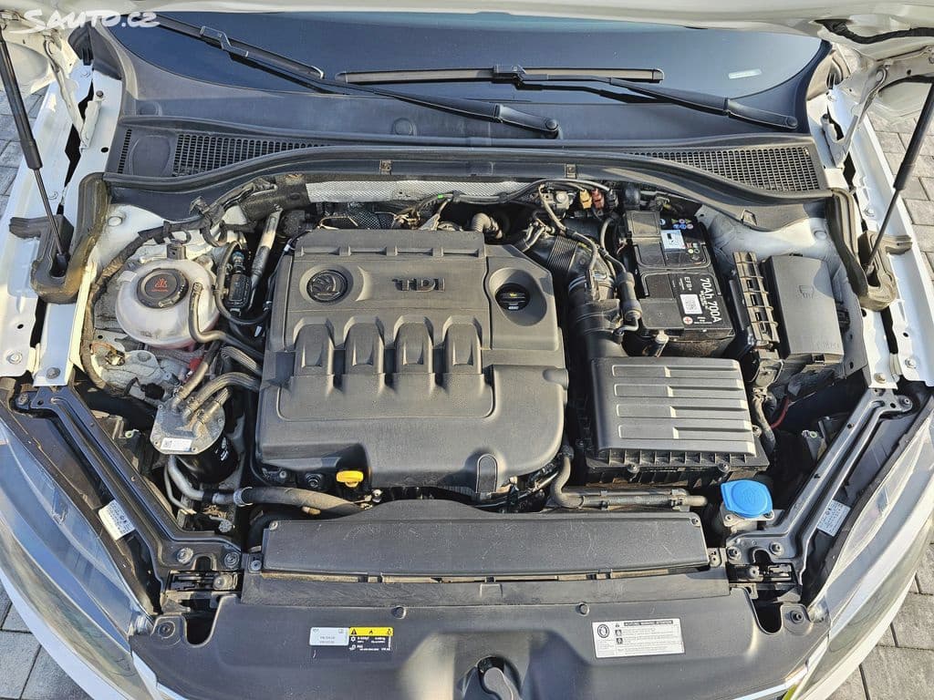 2019 Škoda SUPERB - 10