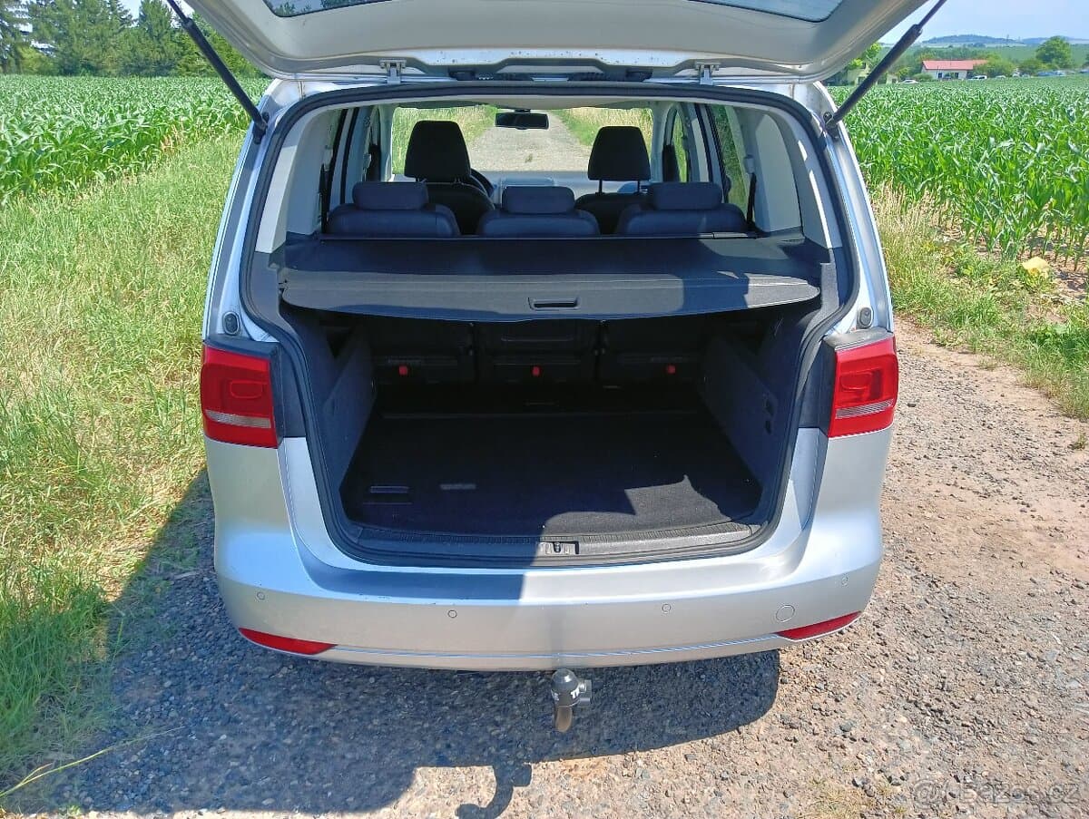 2011 Volkswagen TOURAN - 10