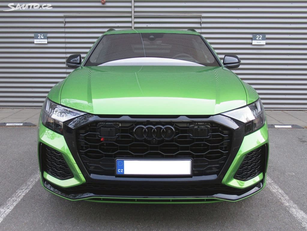 2022 Audi RS Q8 - 10