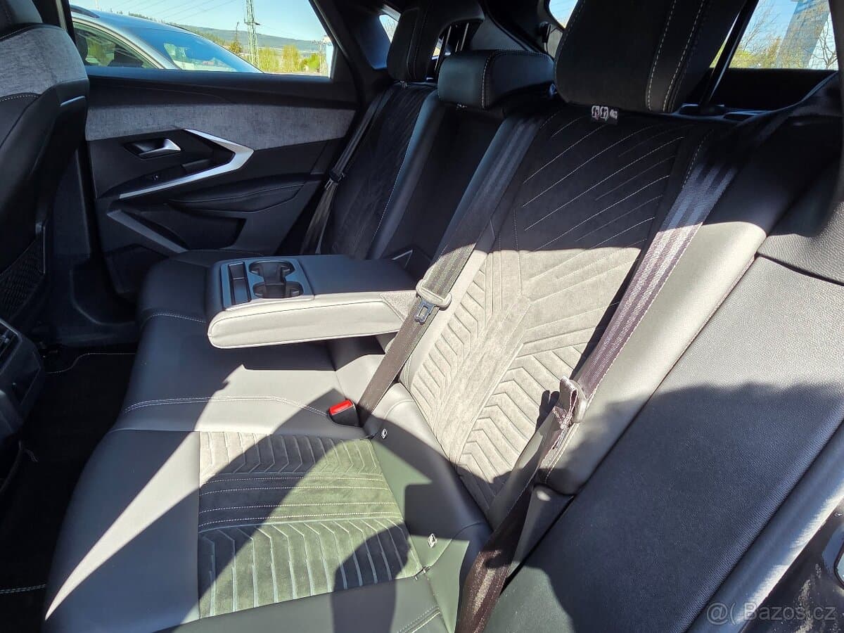 2025 Peugeot 3008 - 10