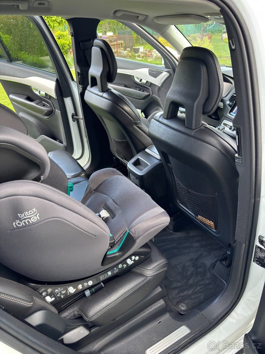 2016 Volvo XC90 - 10