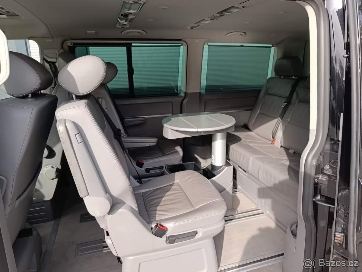 2006 Volkswagen MULTIVAN - 10