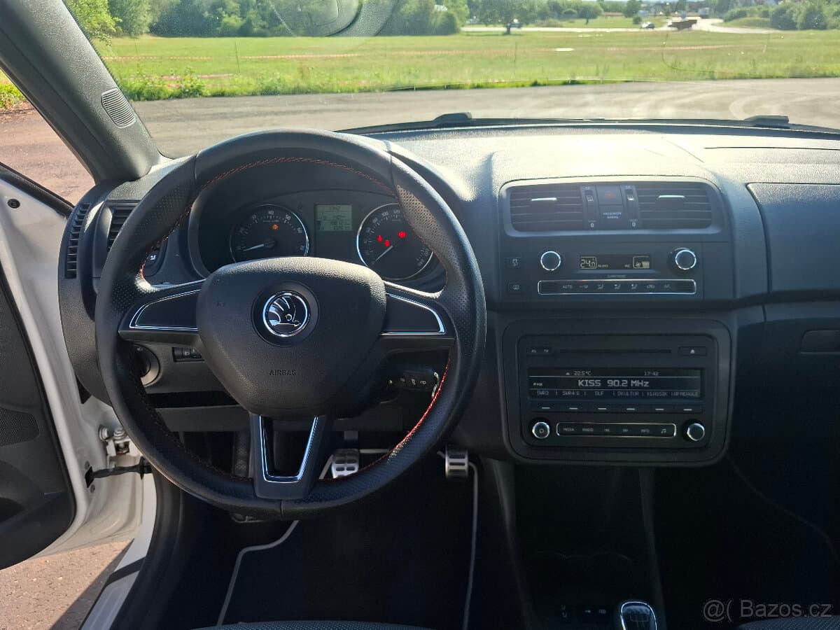 Škoda FABIA - 10