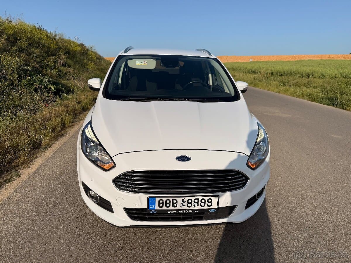 Ford S-MAX - 10