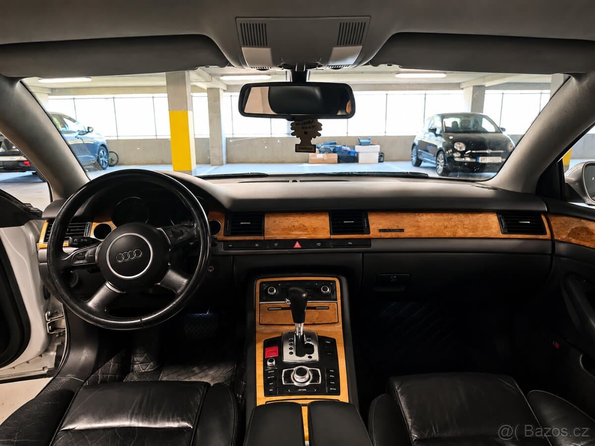2003 Audi A8 - 10