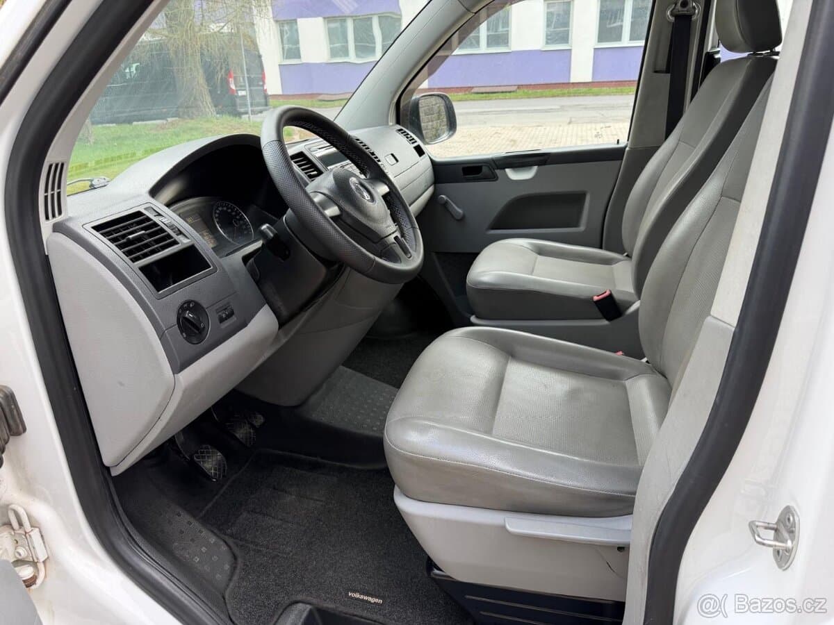 Volkswagen TRANSPORTER - 10