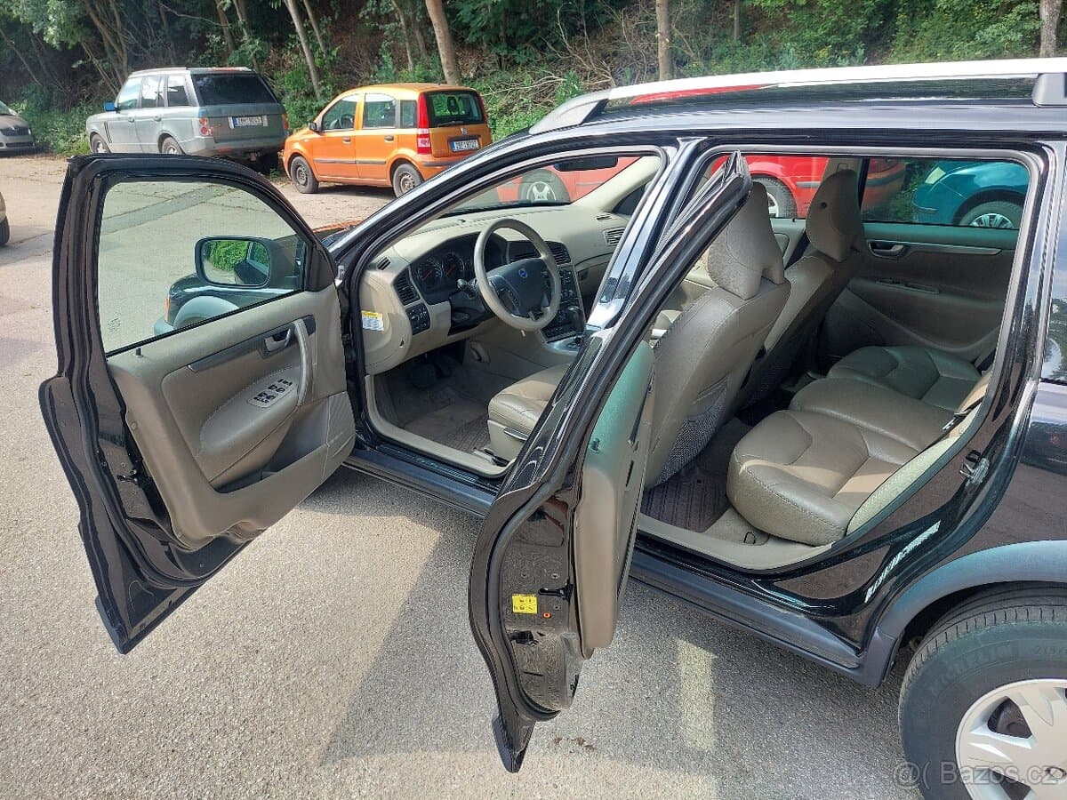 2005 Volvo XC70 - 10